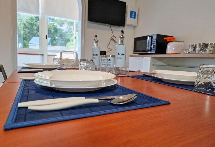 Ashur310 Residence Mondello