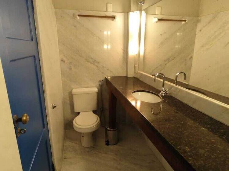 هتل Villa Salvador