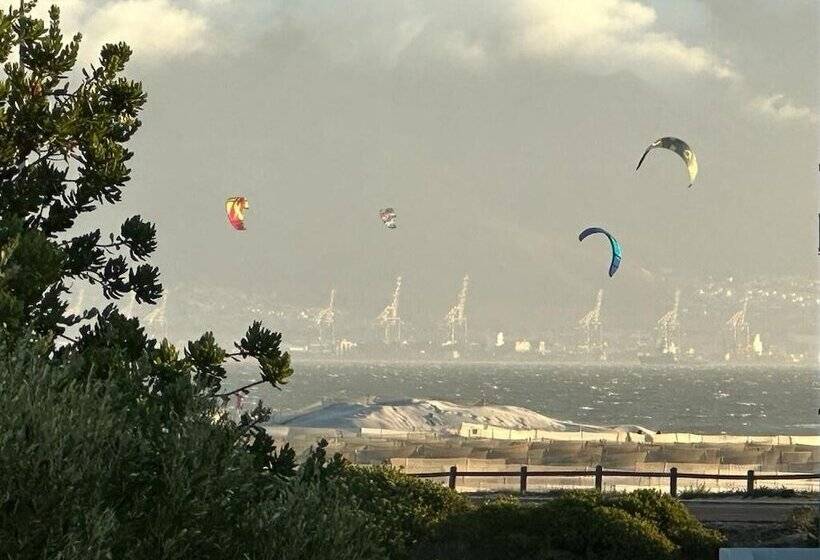 Пансион Ocean Vibes
