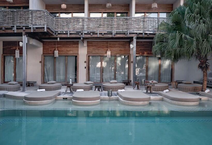 Cervecería Tulum Boutique Hotel & Beer Spa   All Inclusive