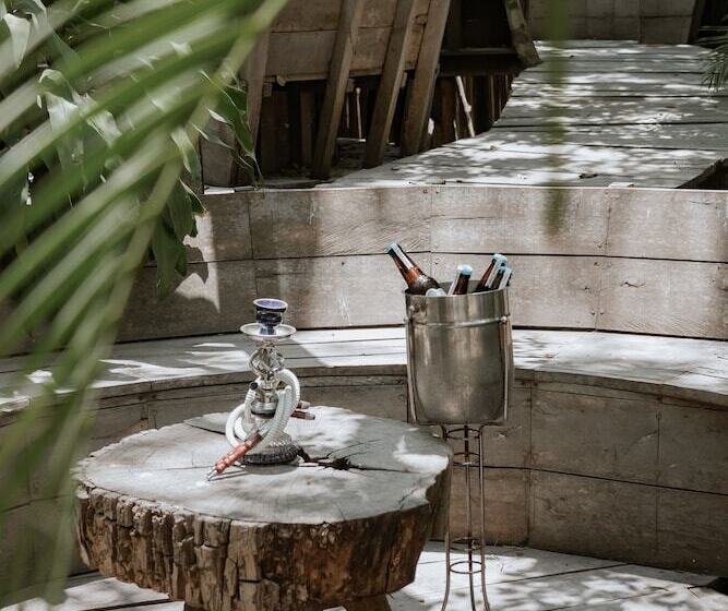 Cervecería Tulum Boutique Hotel & Beer Spa   All Inclusive