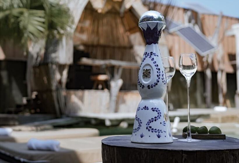 Cervecería Tulum Boutique Hotel & Beer Spa   All Inclusive
