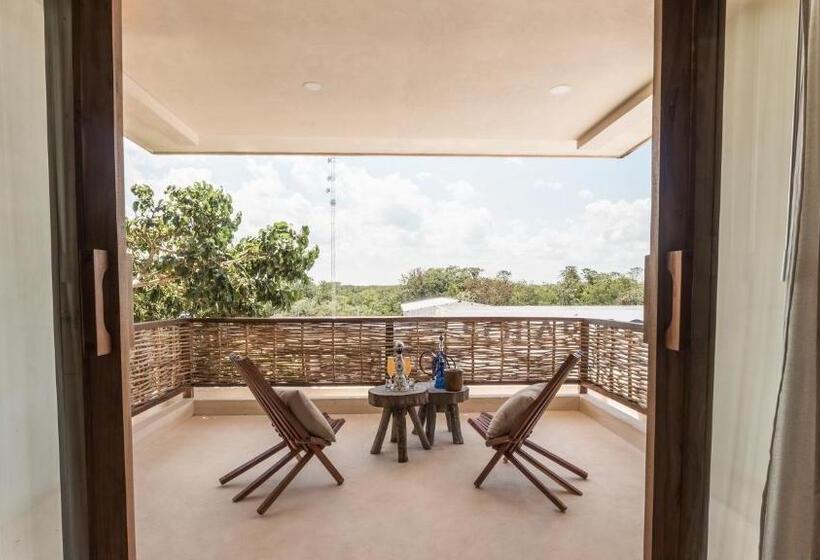 Cervecería Tulum Boutique Hotel & Beer Spa   All Inclusive