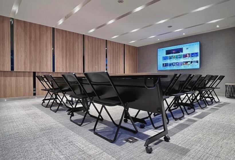 هتل Boutech Jiantan