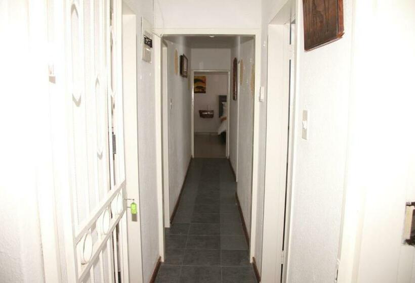 פנסיון Adorable Private Room In Germiston