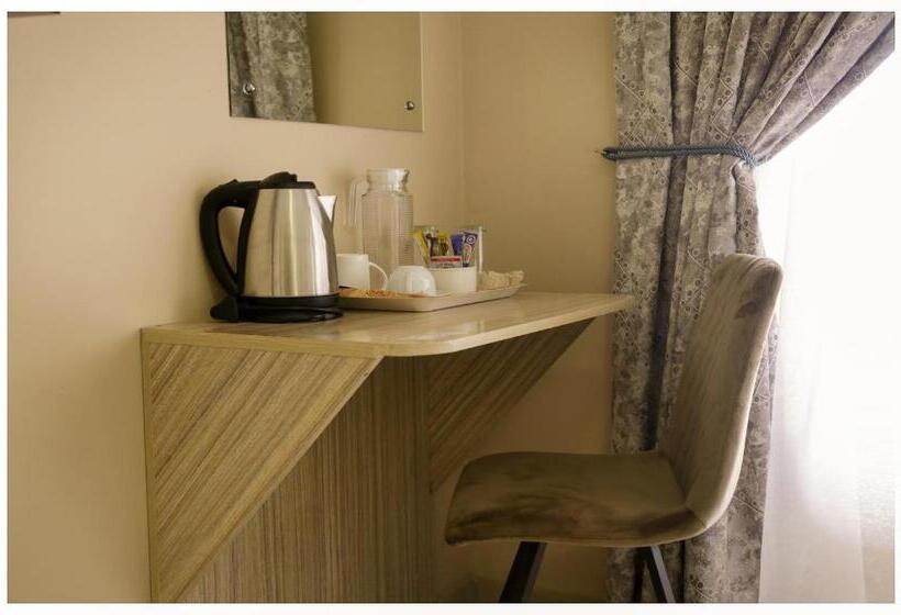 پانسیون Haithoms B&b Tlokweng Gaborone