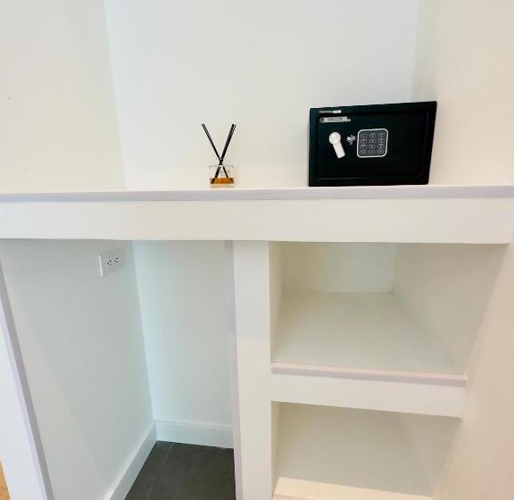 پانسیون Nomadic Design