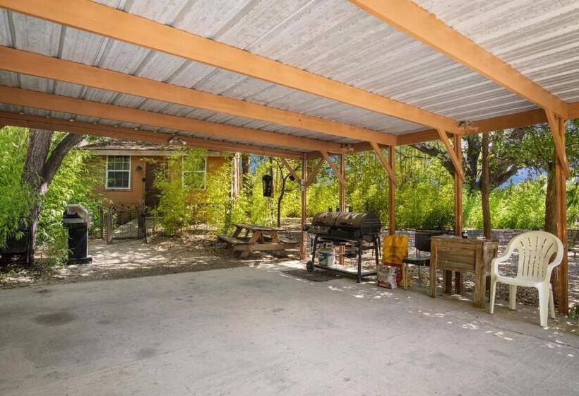 پانسیون River Run Hannas House On Guadalupe