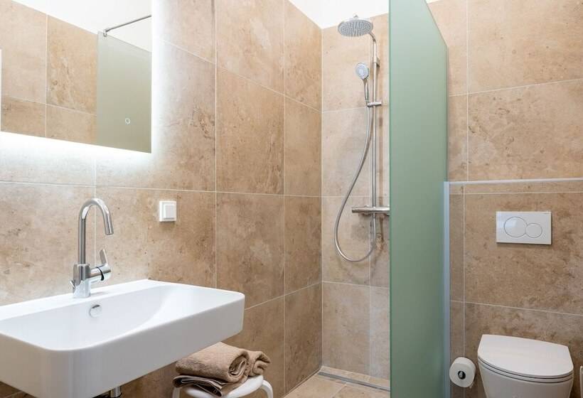 Pension Pannonia