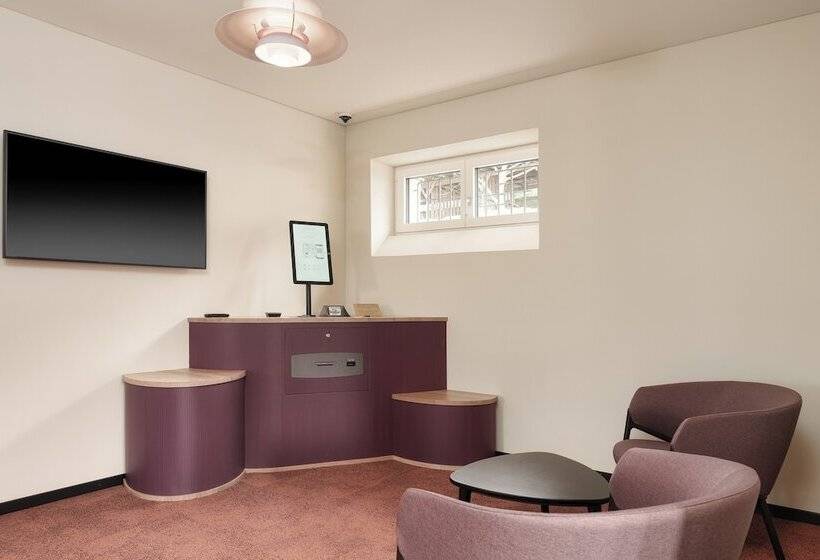 호텔 Kloster By B Smart