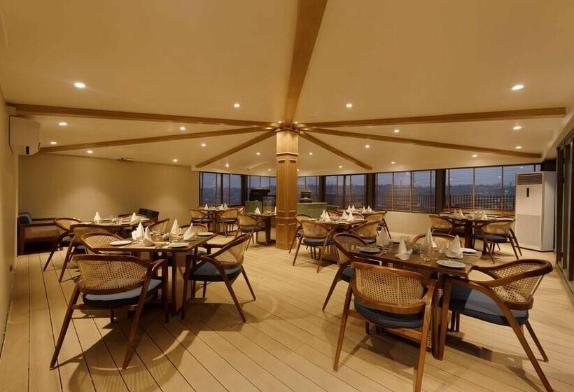 בית מלון כפרי Sarovar Portico Srinagar