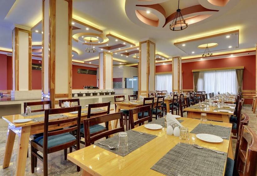 هتل Yashshree Sikkim Blossom