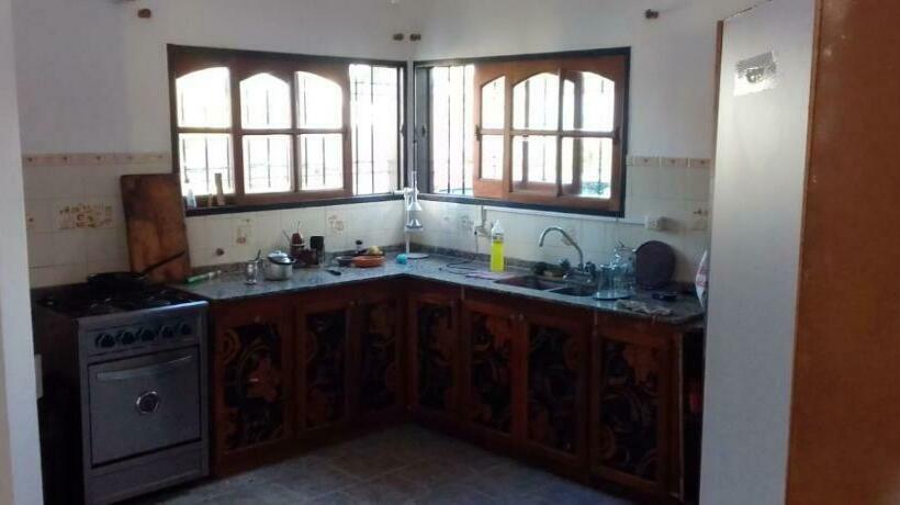 La Casona Hostel Y Acampe