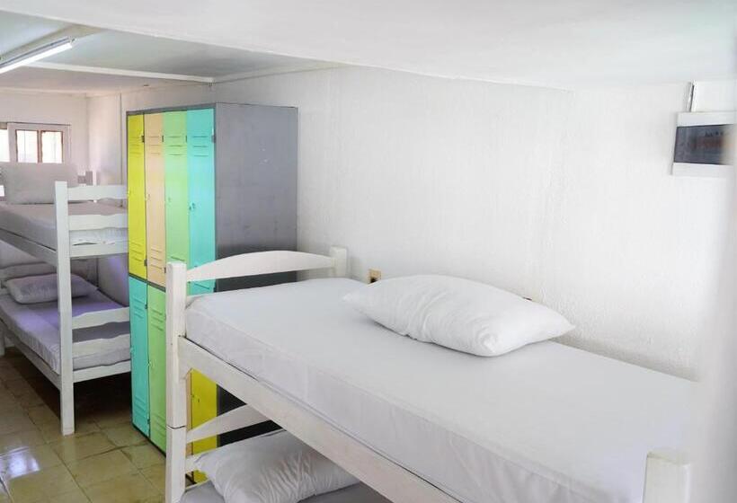 پانسیون Hué Hostel