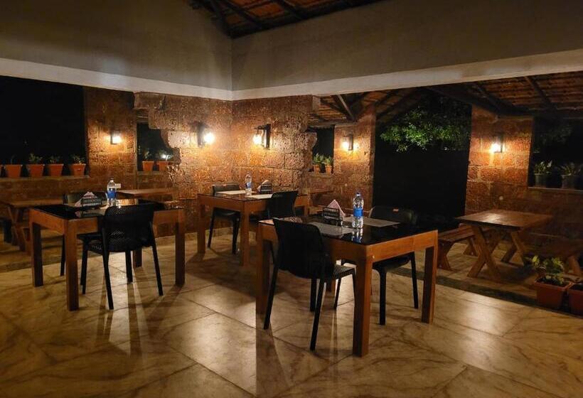 The Dandelion   Colonels Jungle Resort