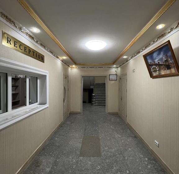 Diyora Hostel