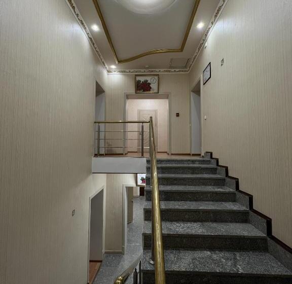 Diyora Hostel