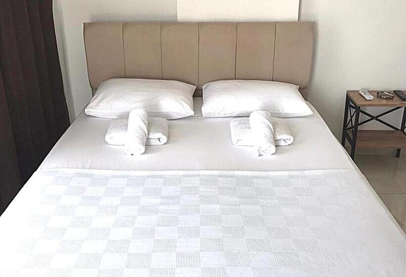 Ayvaz Otel