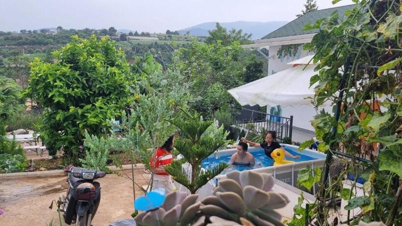 تختخواب و صبحانه Dong Thanh Ecolodge Homestay