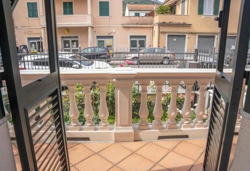 پانسیون 051   Villa Genny Appartamento Agrumi