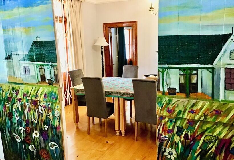 ペンション Whistlewood Guesthouse Walmer, Port Eizabeth