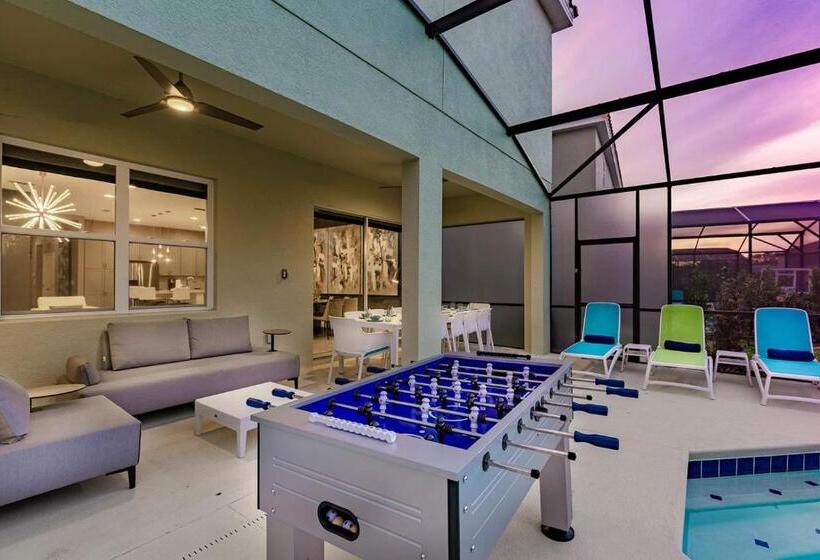 Villatel At Solterra Resort