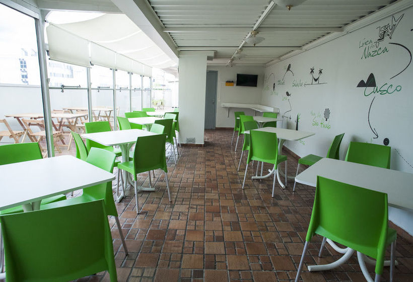 הוסטל Clh Suites Curitiba