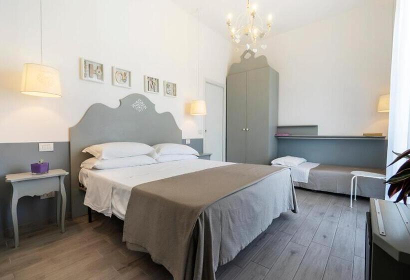 هتل Daniel Apartments