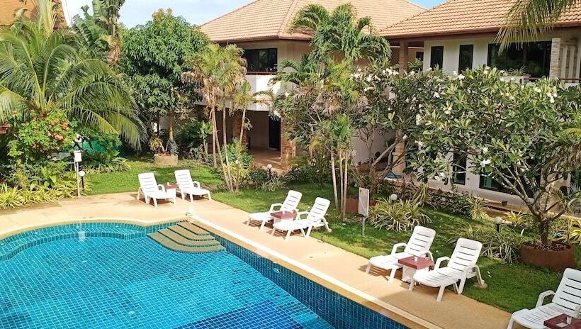Babylon Pool Villas