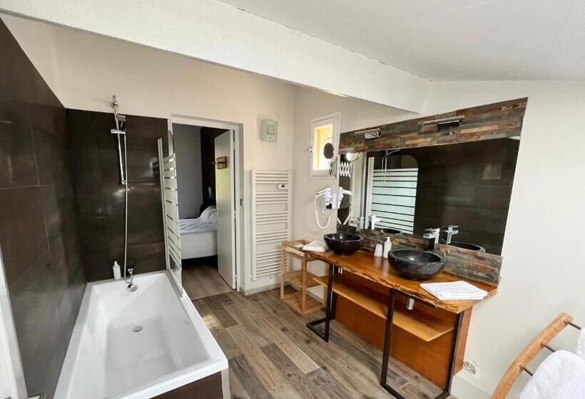 Отель Auberge Val Moureze Hôtel & Spa