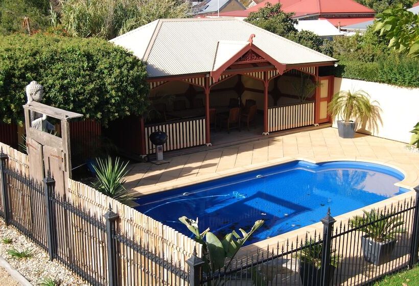 هتل Barossa Dreams