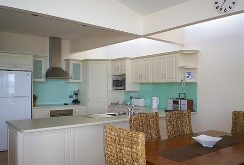 בית מלון כפרי Birubi Holiday Homes