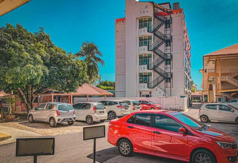Amzar Motel Cenang
