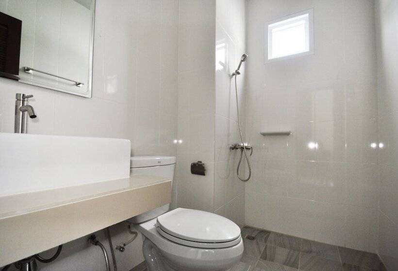 Отель Choophorn House Sha