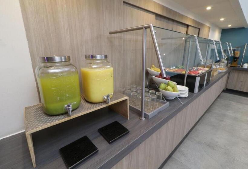 Fotos del hotel City Express Plus Monterrey Galerías:  29