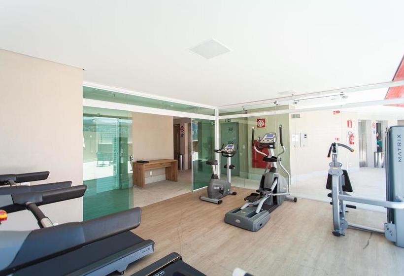 Отель Esuites Virginia Luxemburgo Bh
