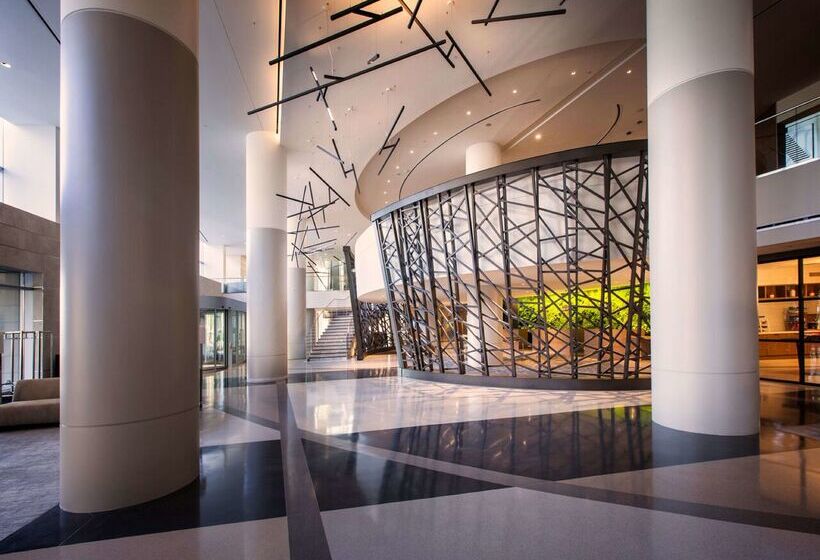 هتل Hilton Cleveland Downtown