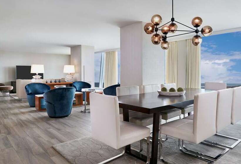 هتل Hilton Cleveland Downtown