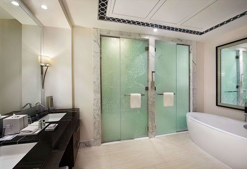 Fotos del hotel Hilton Dubai Al Habtoor City:  40