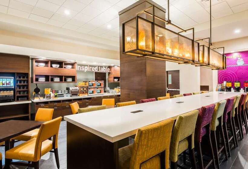 בית מלון כפרי Home2 Suites By Hilton Atlanta Downtown