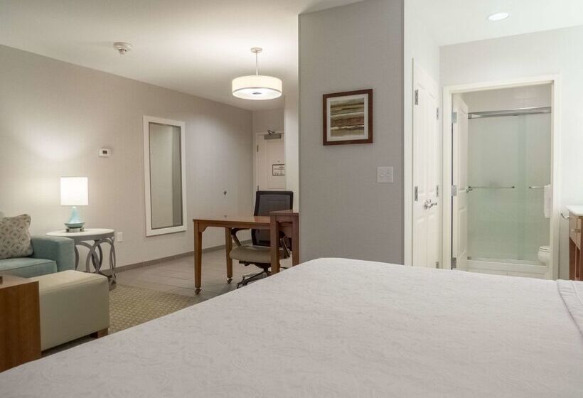 هتل Homewood Suites By Hilton Gateway Hills Nashua