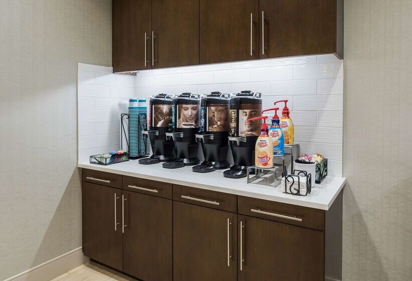 בית מלון כפרי Homewood Suites By Hilton Miami Dolphin Mall