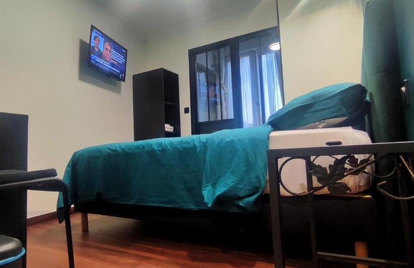 هتل Hôtel Moderne