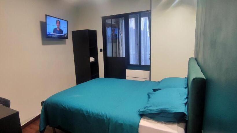 هتل Hôtel Moderne