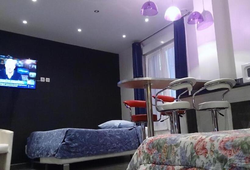 هتل Hôtel Moderne