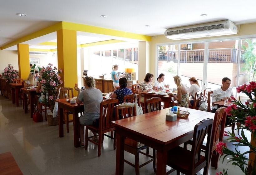 Fotos del hotel Karon Village:  19