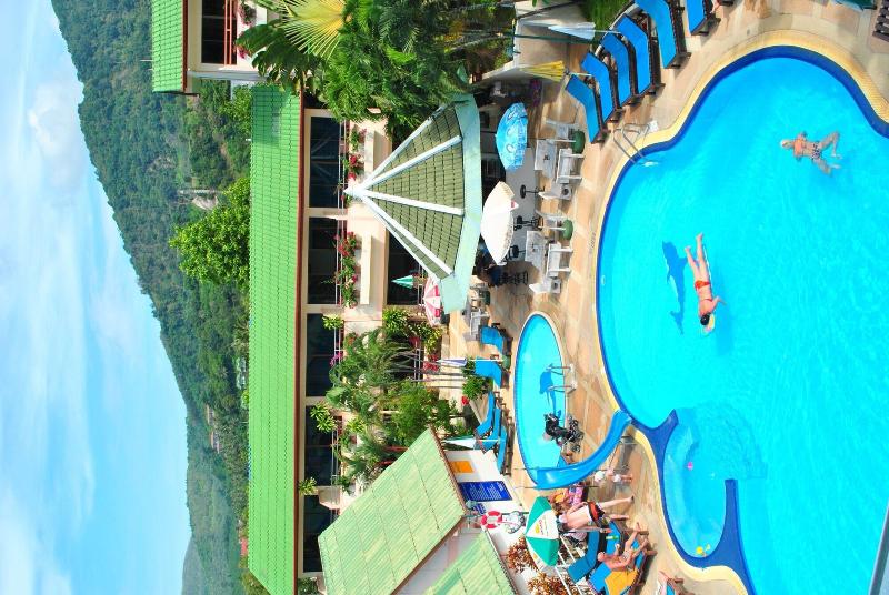 Fotos del hotel Karon Village:  41