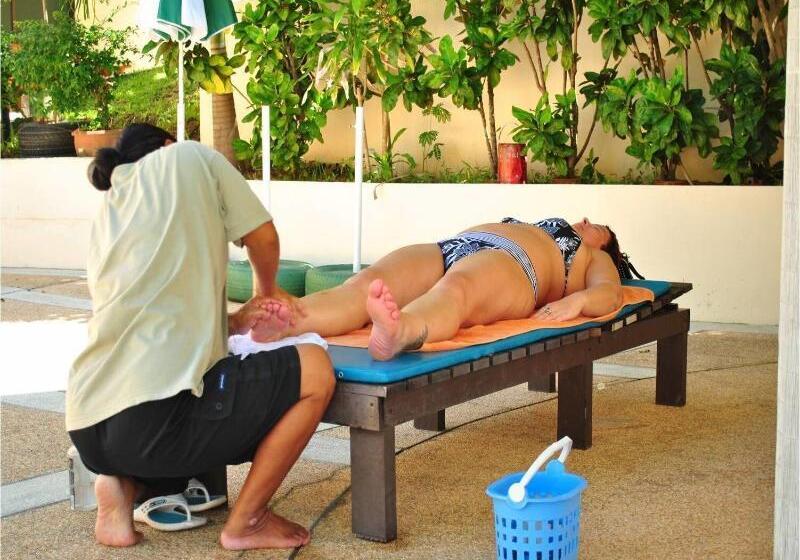 Fotos del hotel Karon Village:  45