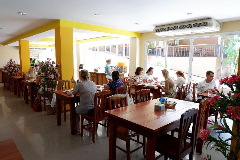 Fotos del hotel Karon Village:  47