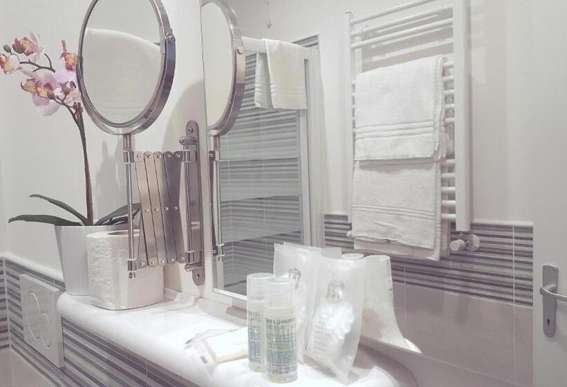 Fotos del hotel Luxor Florence:  42